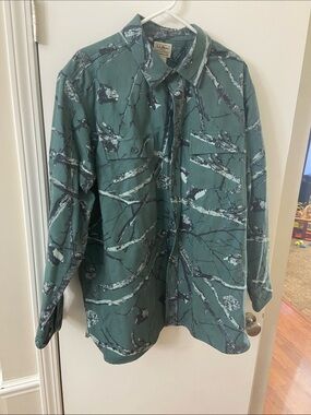 L.L. Bean Teal Green Branch-Print Button Shirt Men’s XL